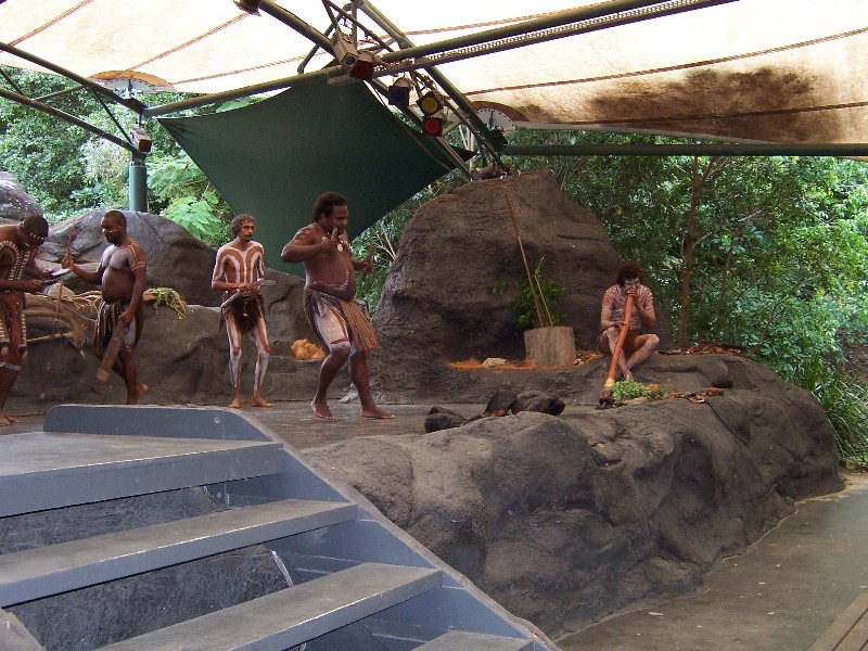 Aboriginies Performing