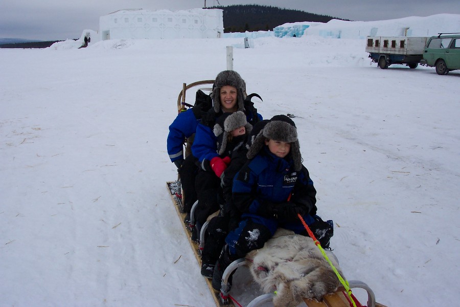 We went on a Dogsled Tour