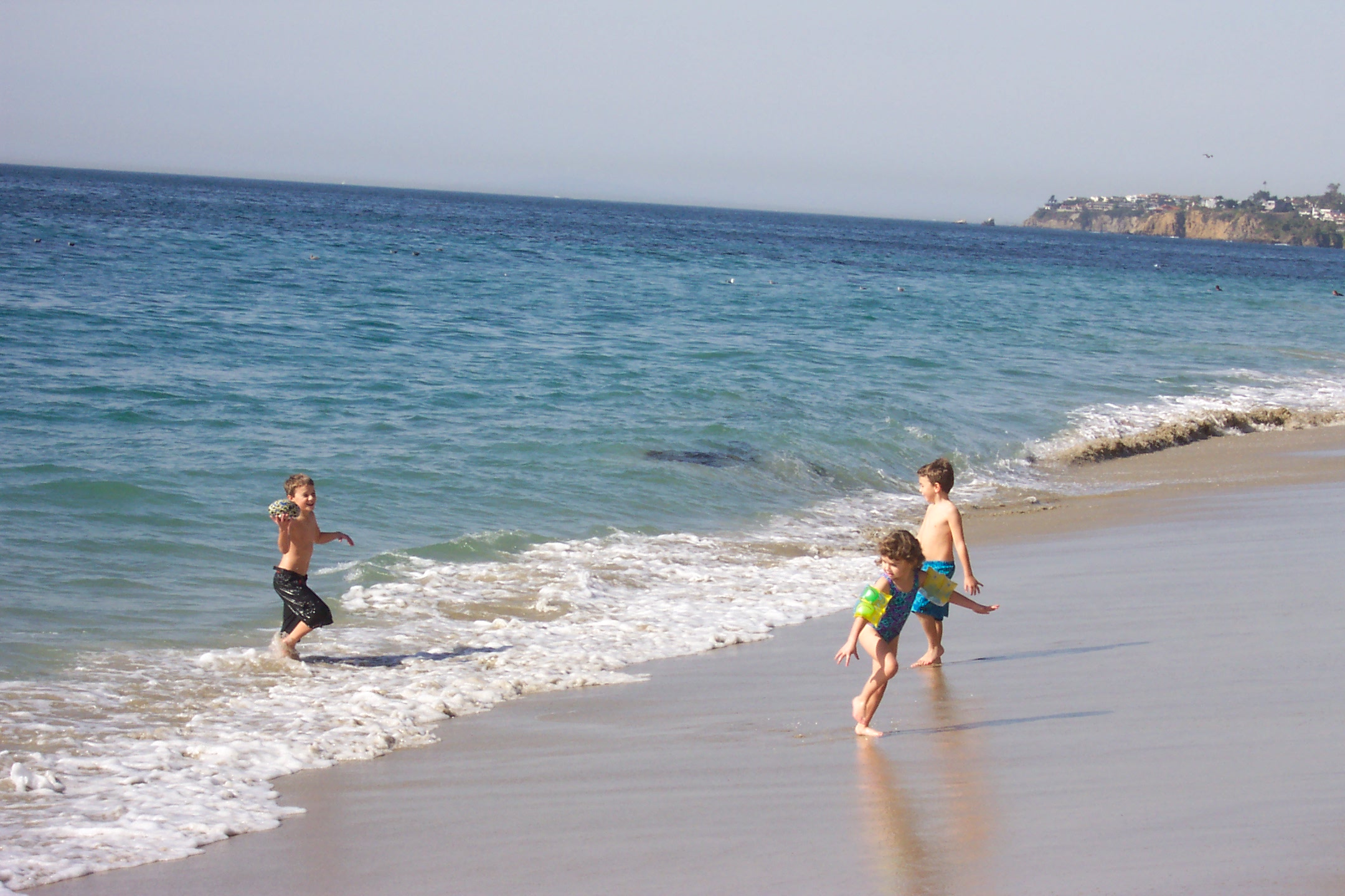 Kids at Laguna Beach. We were visiting Aunt Marianne. Laguna Beach is south of Los Angeles