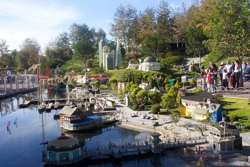 Rachel and I visited Legoland which is located between Los Angeles and San Diego
