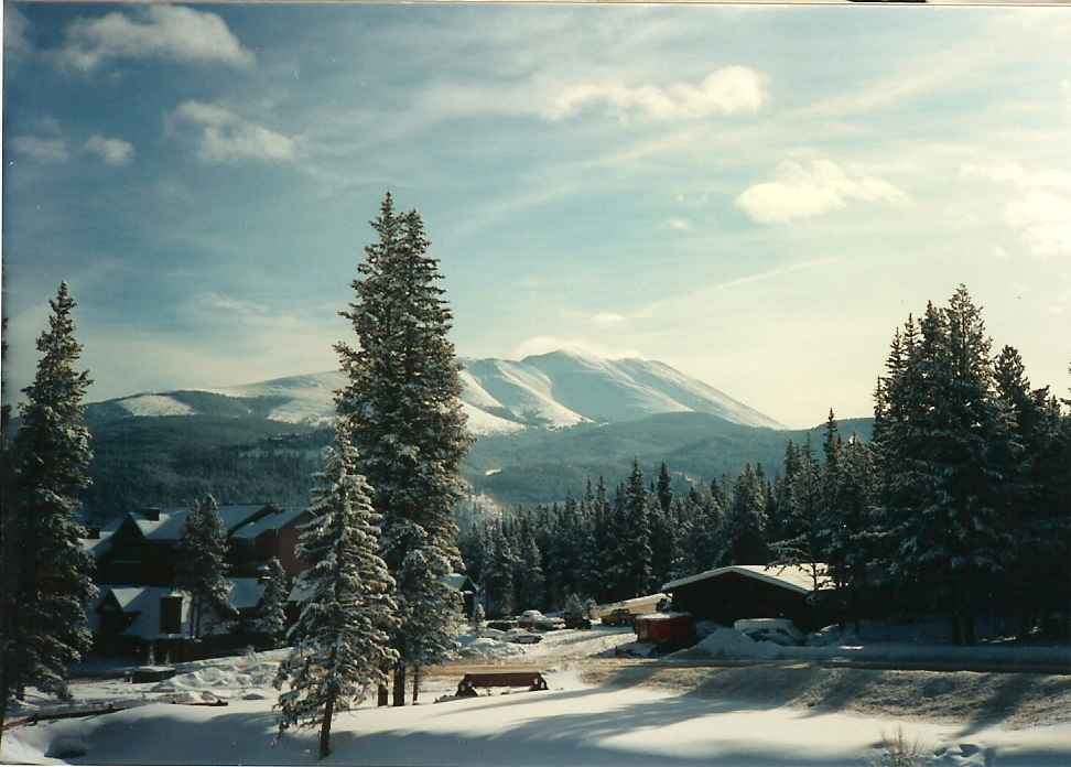 Swedes in Breckenridge Christmas Spreak, a view