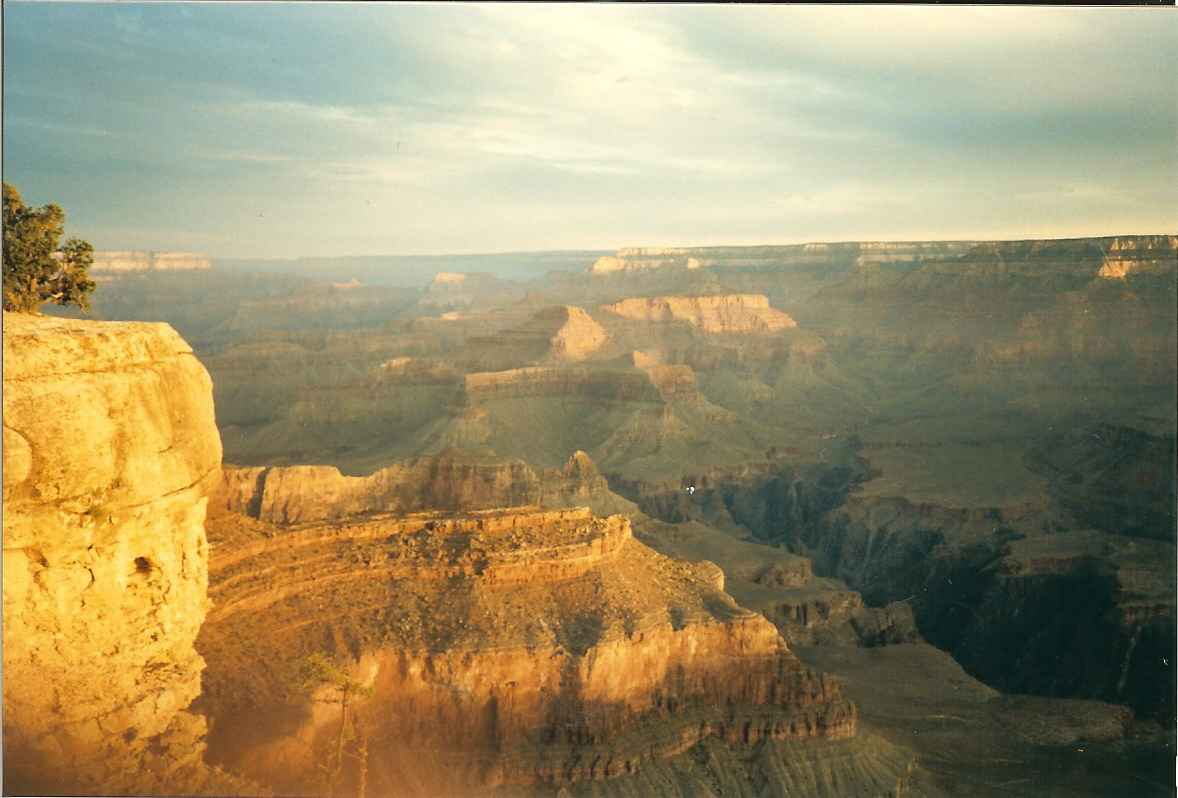 Grand Canyon, a mile deep, ten across, enormous, the photo can't show it well enough