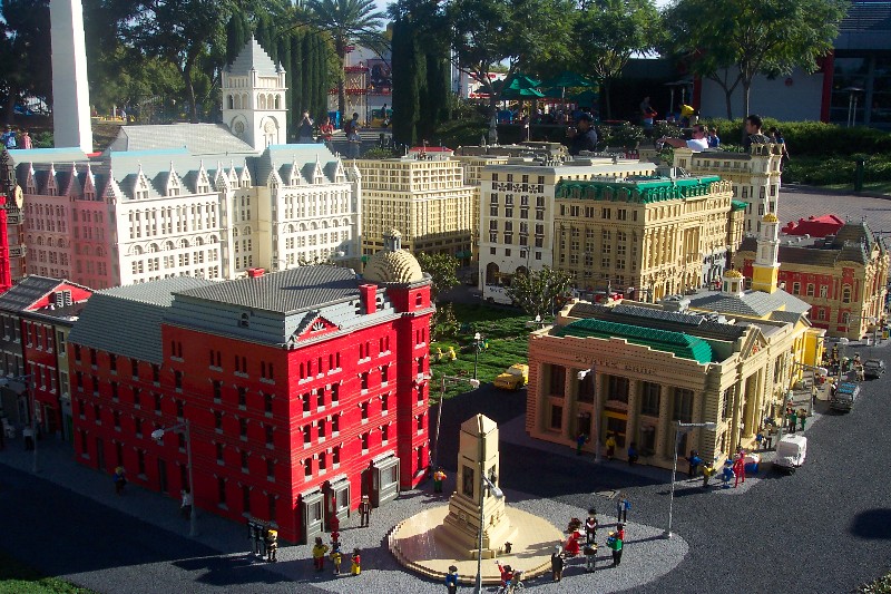 Rachel and I visited Legoland which is located between Los Angeles and San Diego