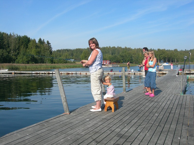 Pernilla fishing